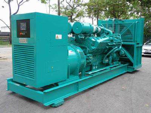 天等如何选择适合 100KW 发电机的电缆长度？