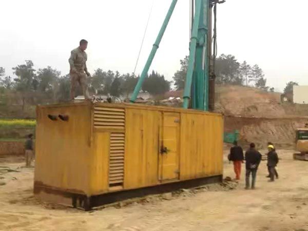 天等如何判断水冷式机油散热器密封件是否需要更换?